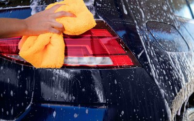 Top 5 Car Cleaning Tips for Miami's Humid Weather